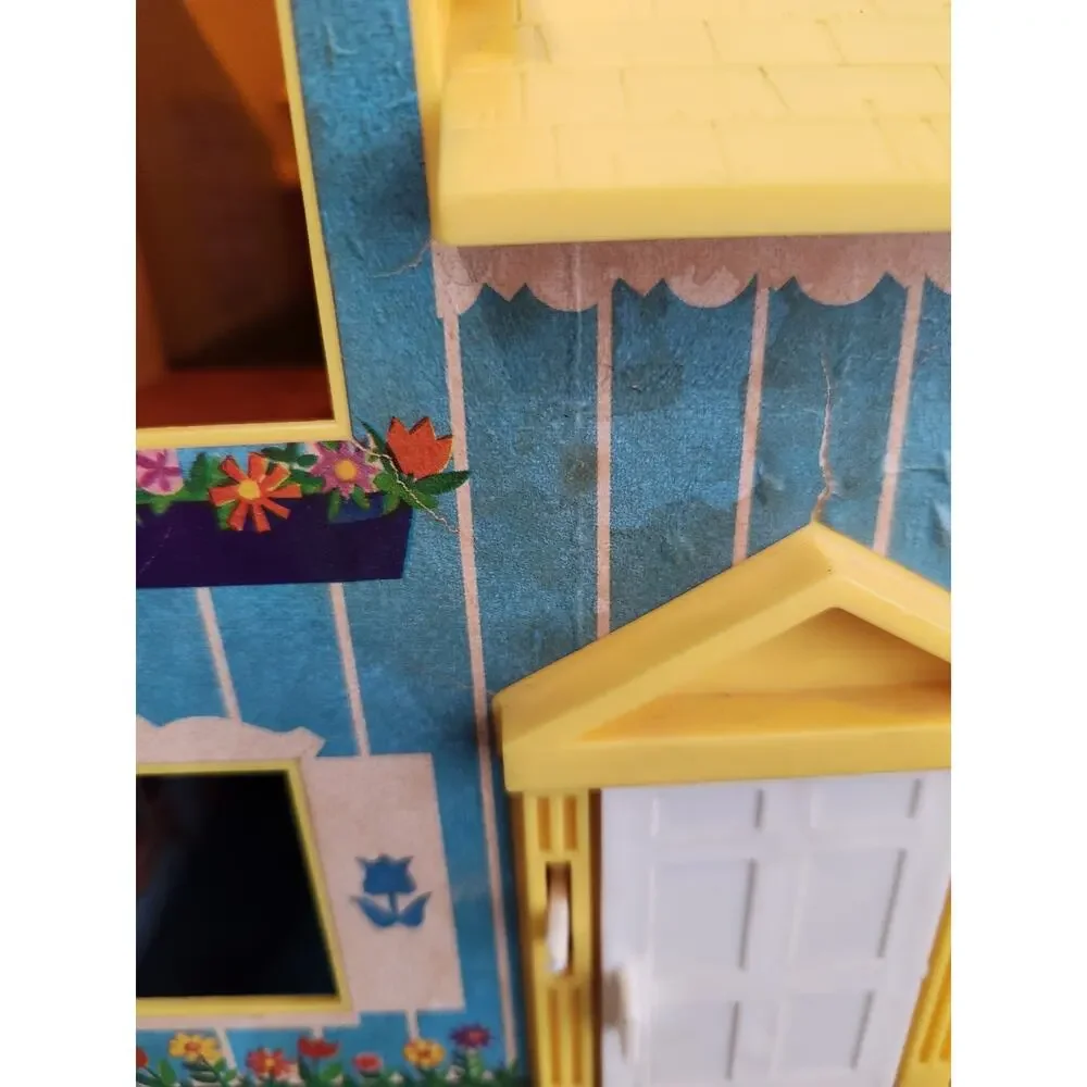 Fisher Price Vintage Little People Play Family Yellow House 1969, 3‎ Figures